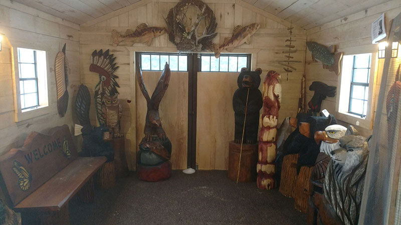 Chainsaw carver studio shed gallery near grand forks minnesota